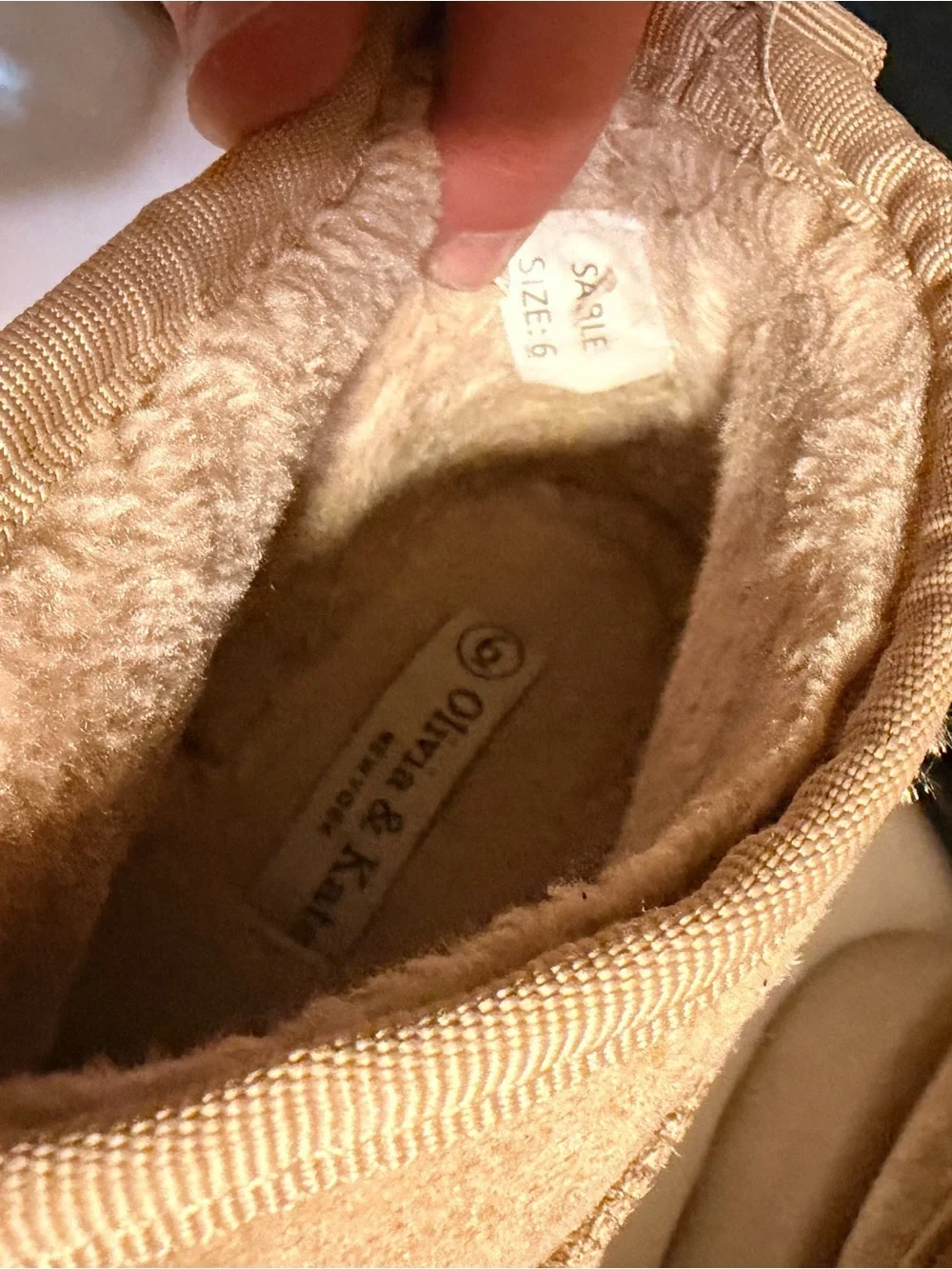 Olivia & Kate Platform Mini Faux Suede Faux Fur Lined Boots Beige Women’s Size 6